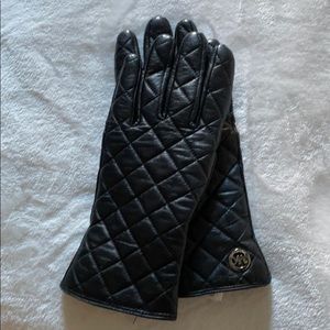 Black Michael kors gloves